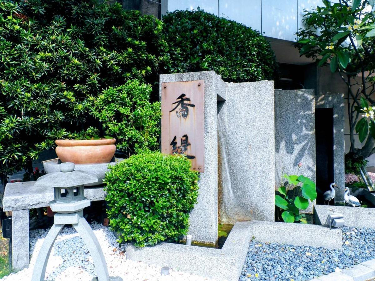 Shantis Motel Chiayi Buitenkant foto