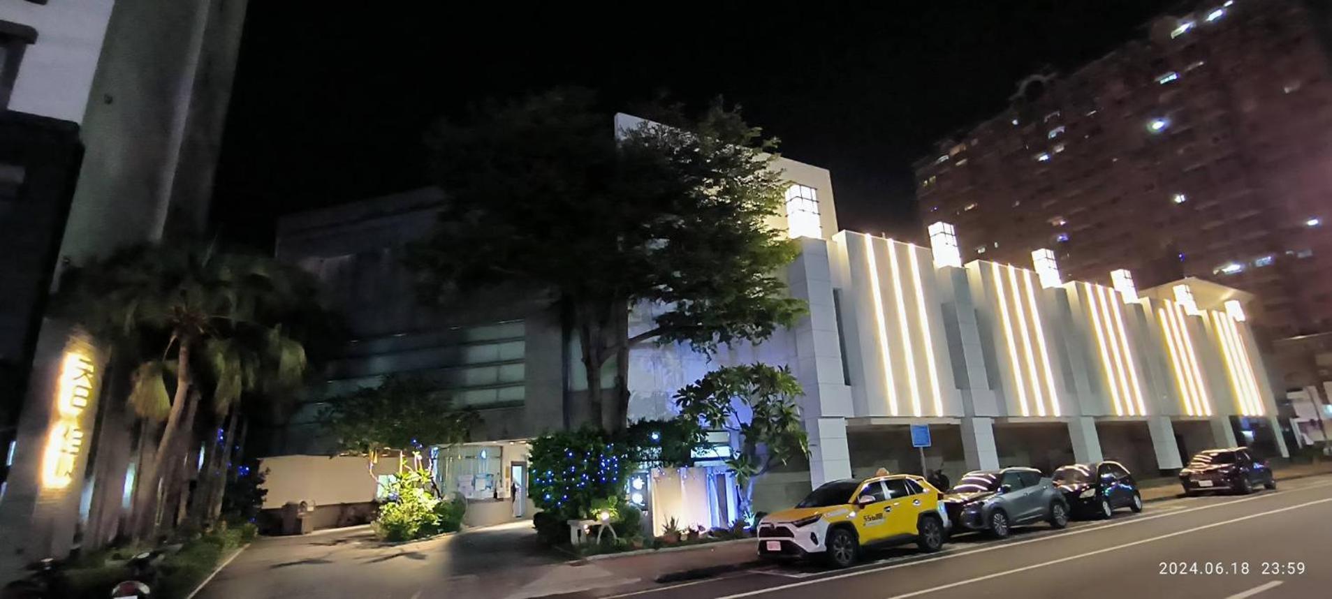 Shantis Motel Chiayi Buitenkant foto