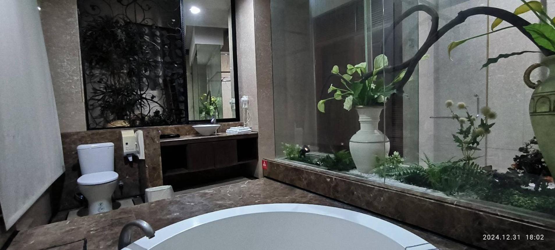 Shantis Motel Chiayi Buitenkant foto